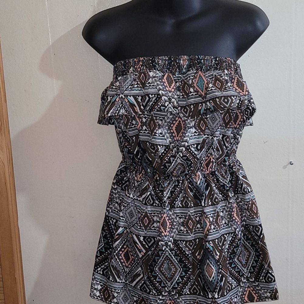 Strapless top